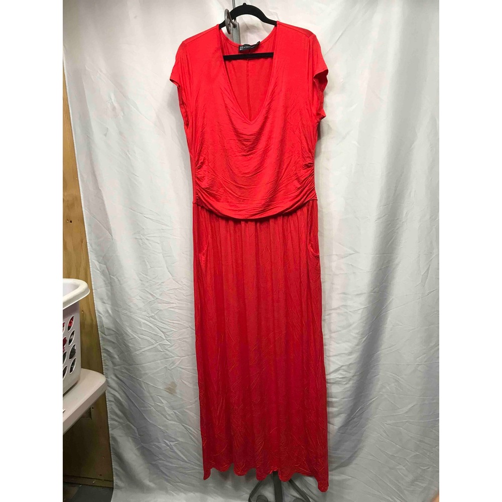 NY and Company Red Ruched V Neck Cap Sleeve Maxi Dress XL‎